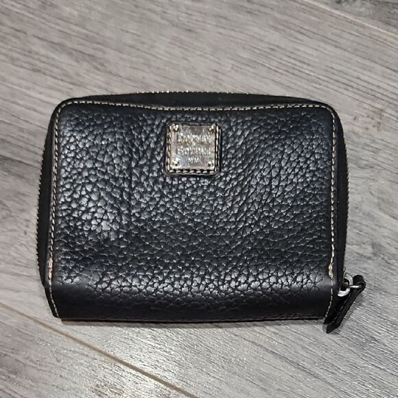 Dooney & Bourke BLK Pebbled Leather Mini Wallet - Picture 1 of 6